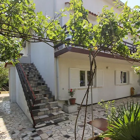 With Parking Space Silo, Krk - 18763 * Šilo