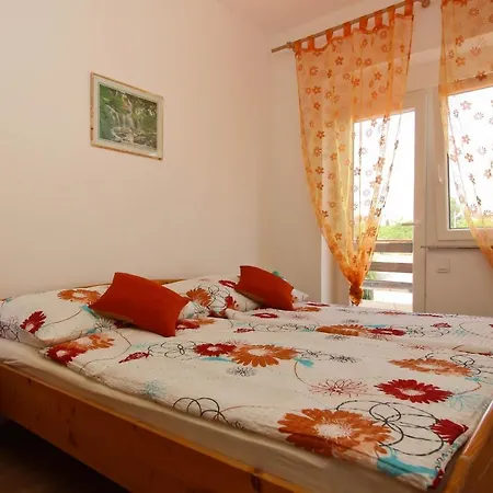 With A Parking Space Silo, Krk - 18763 Apartment Silo (Krk)